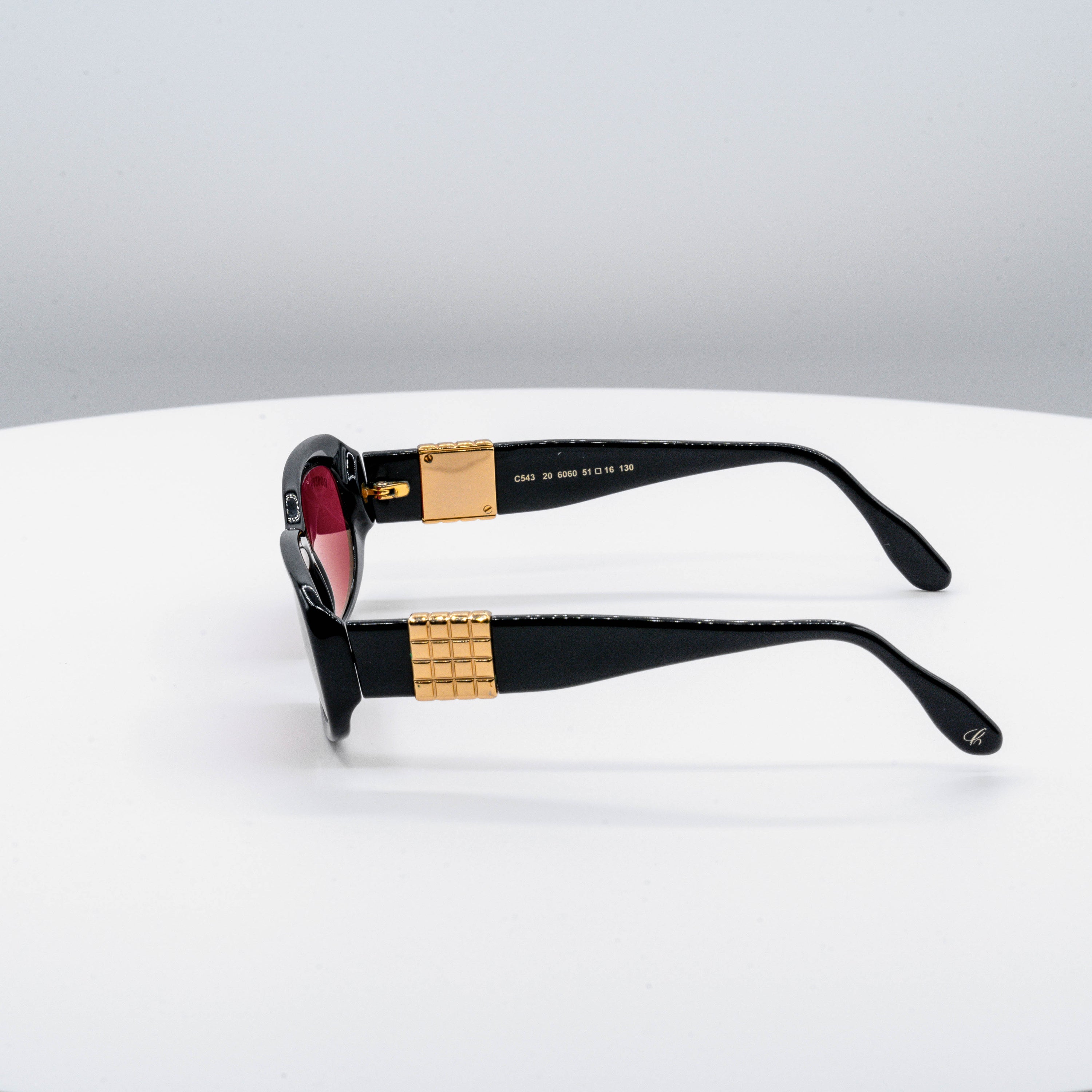 Rose Colored Glasses #045