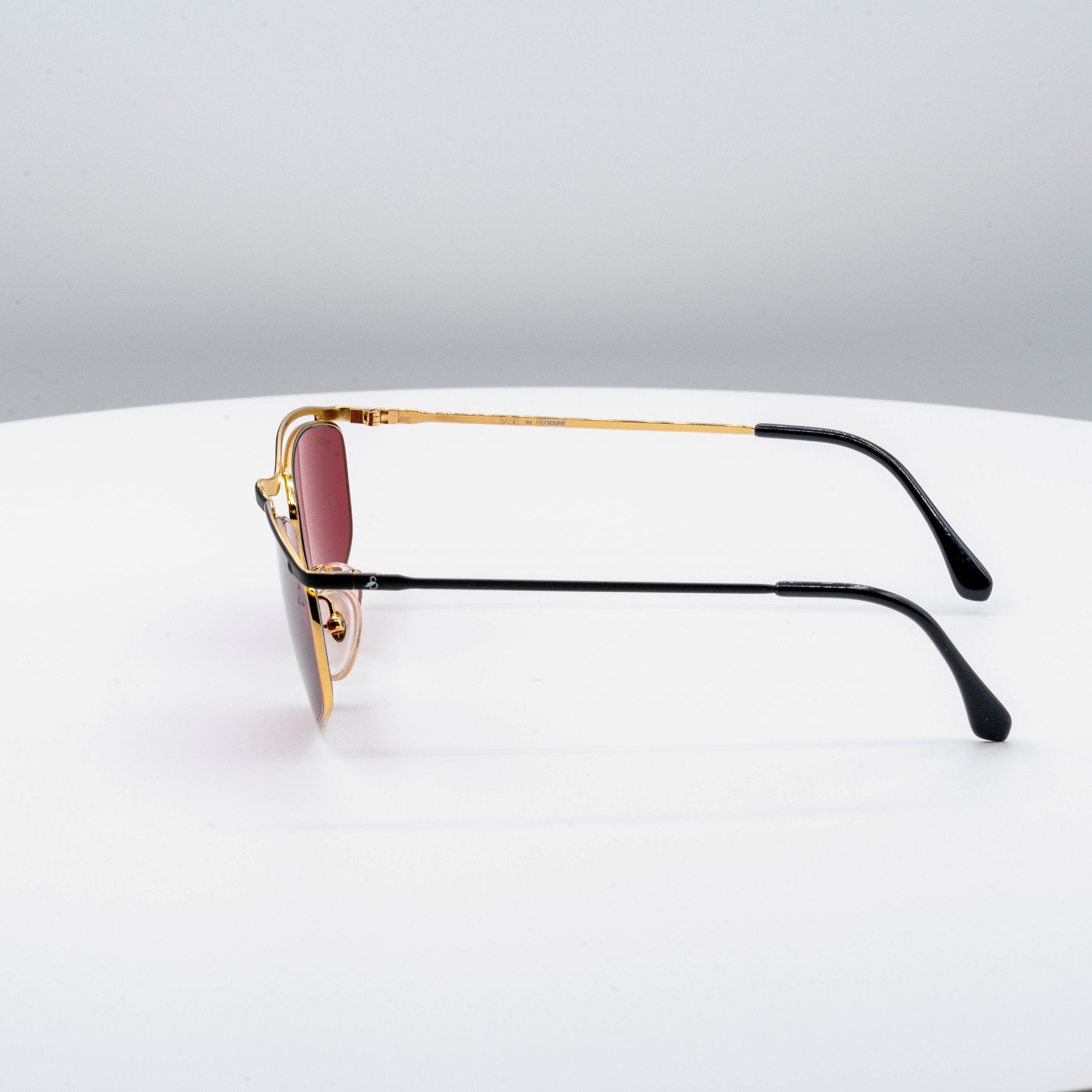 Rose Colored Glasses #032