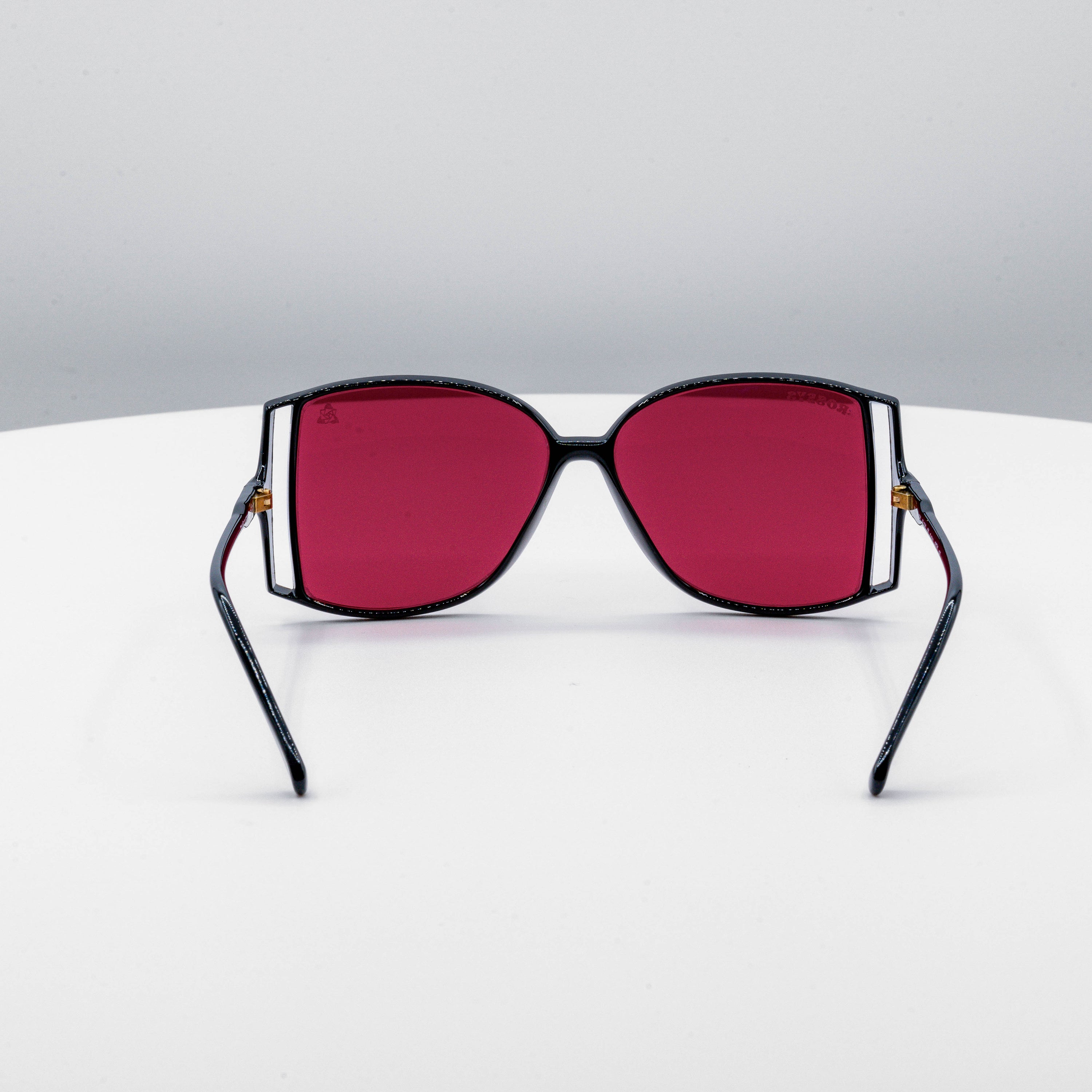 Rose Colored Glasses #083