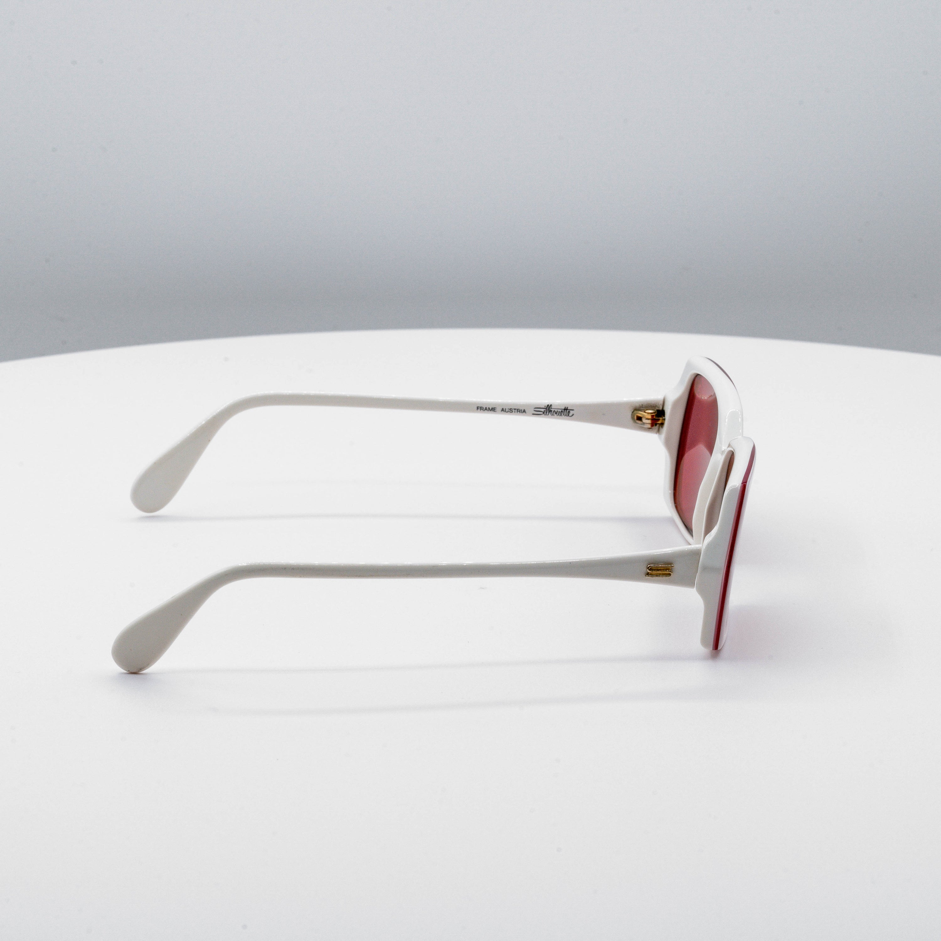 Rose Colored Glasses #081