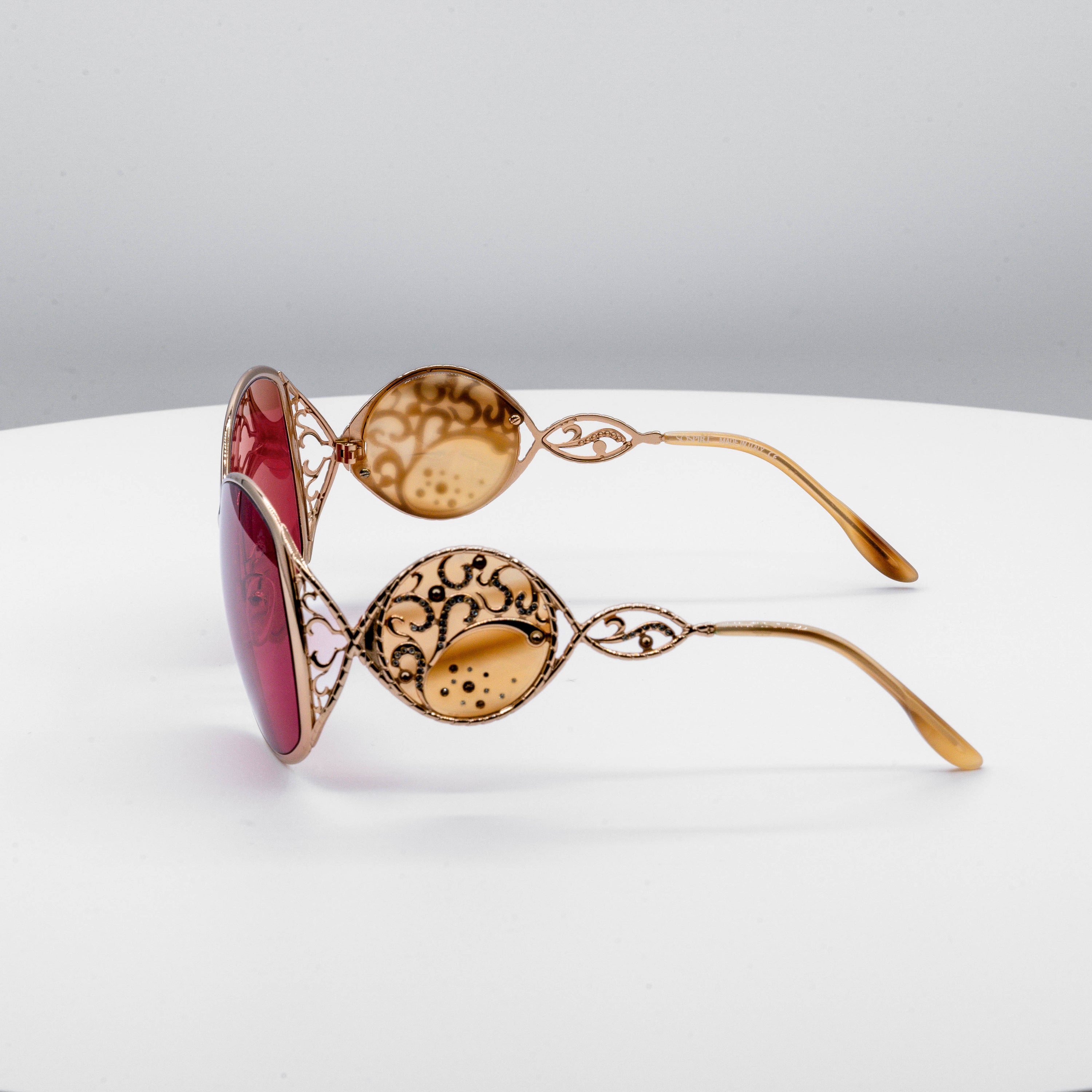 Rose Colored Glasses #087