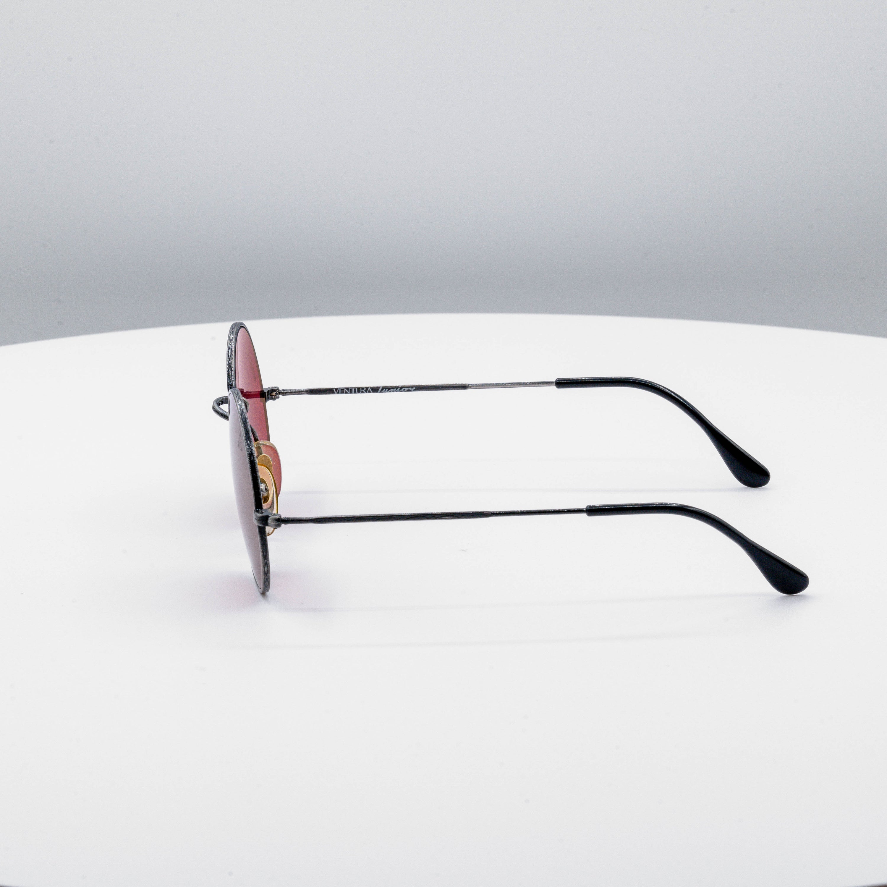 Rose Colored Glasses #099