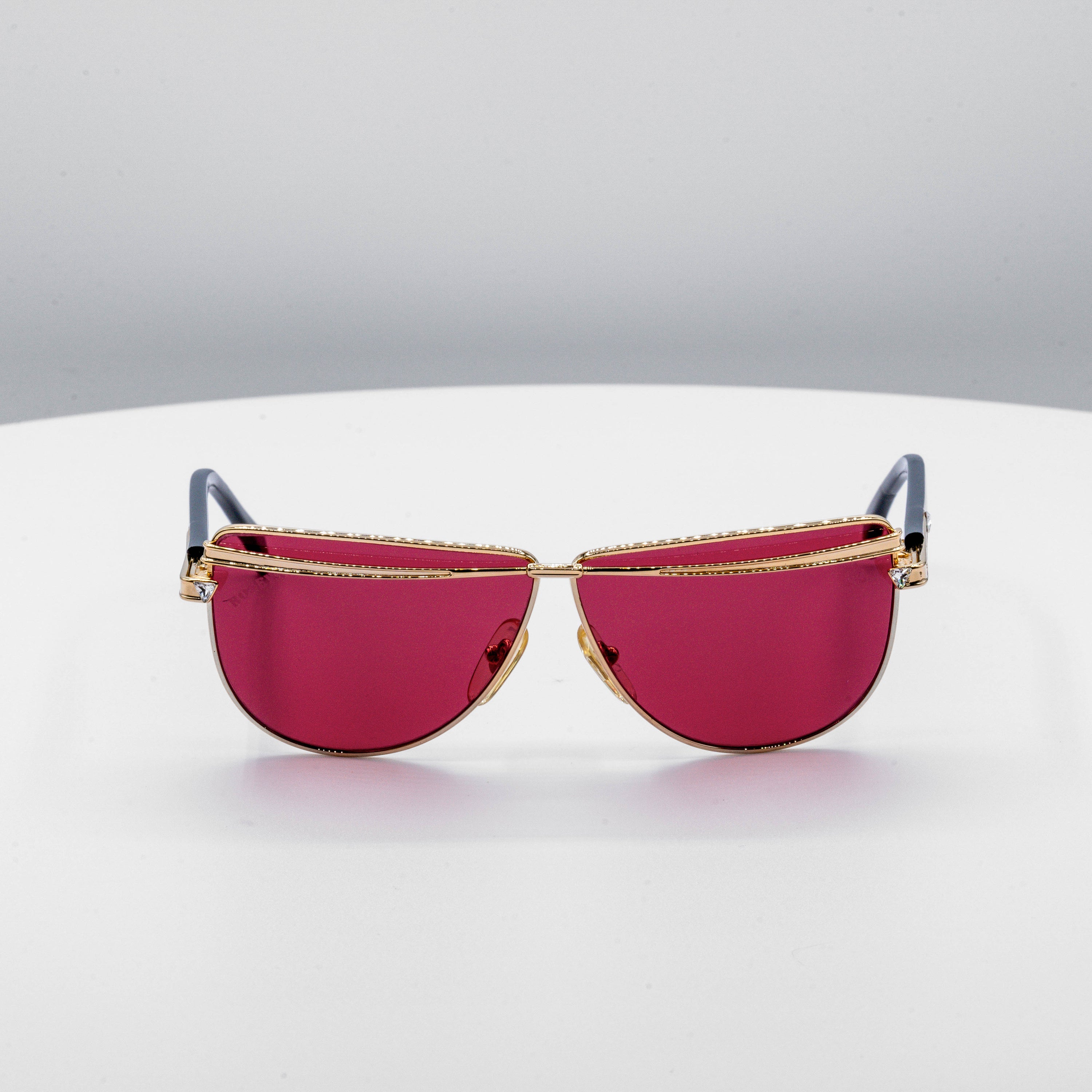 Rose Colored Glasses #085