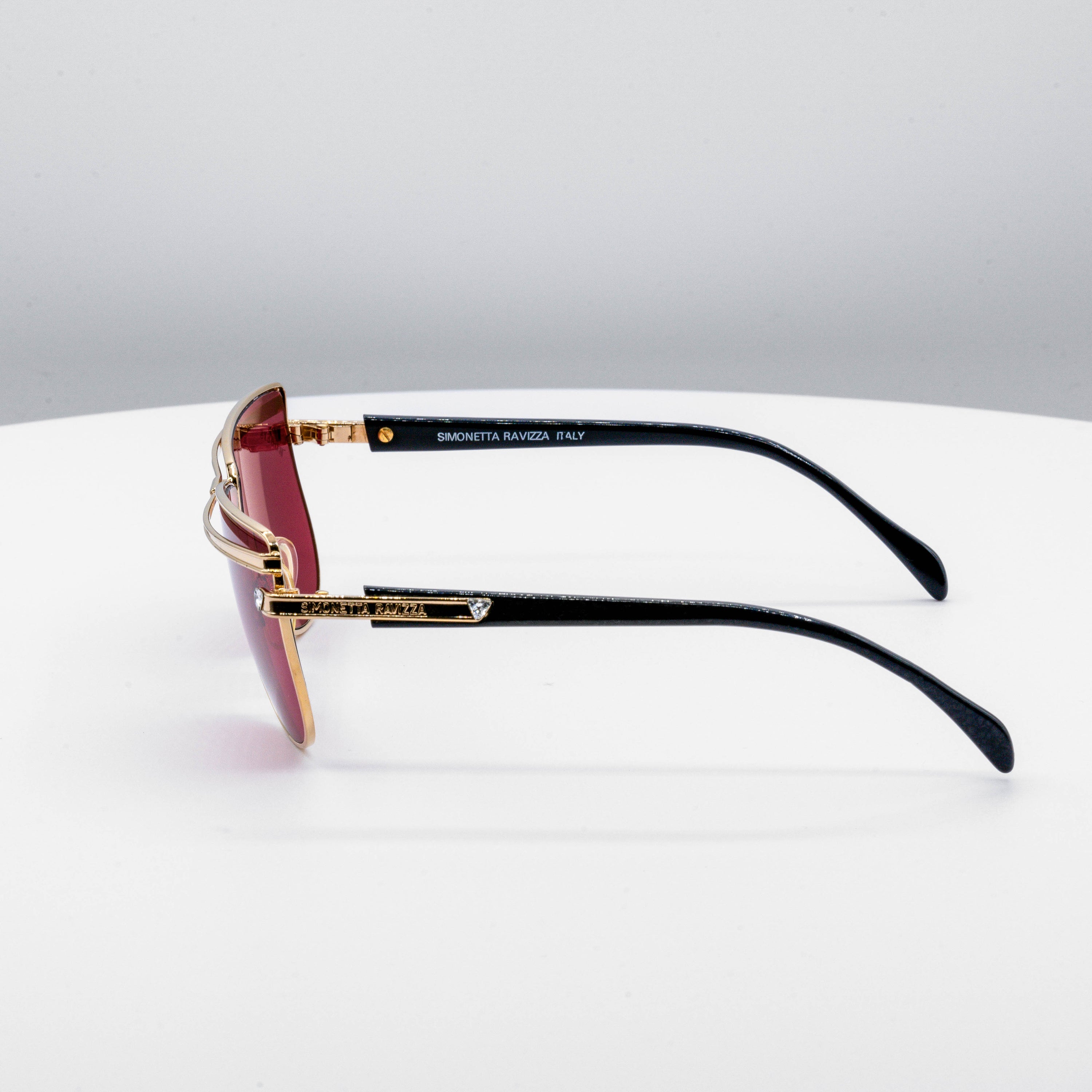 Rose Colored Glasses #085