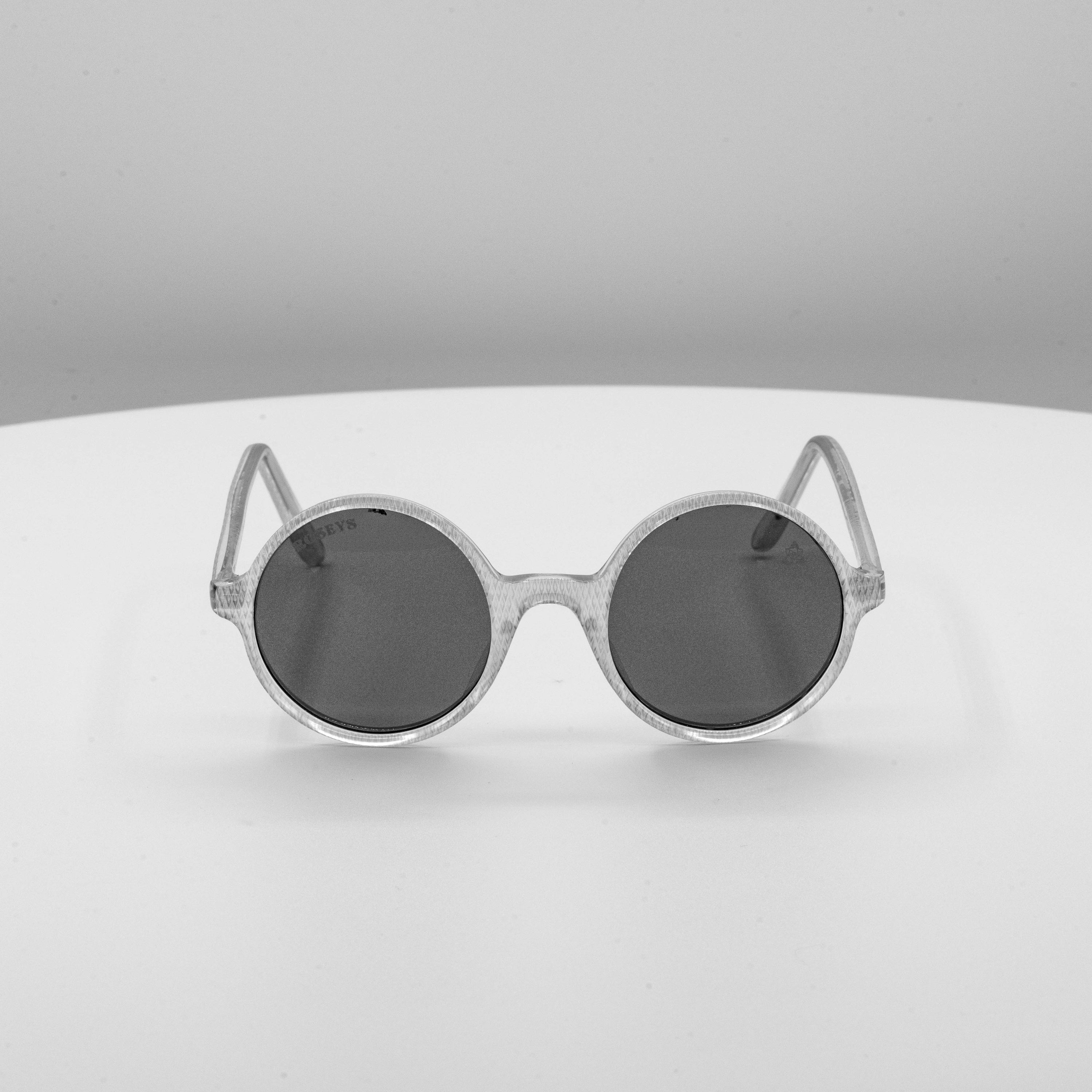 Rose Colored Glasses #028