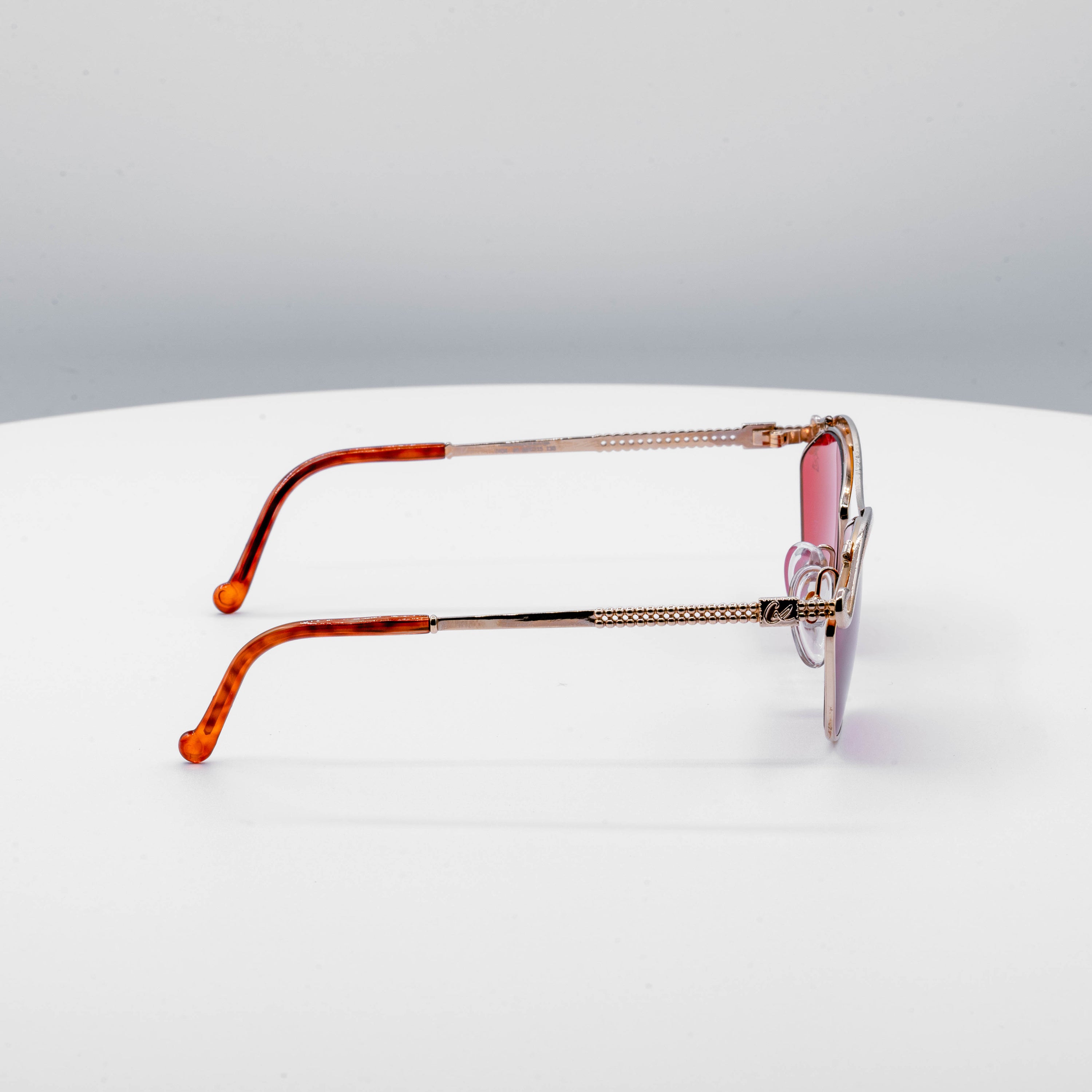 Rose Colored Glasses #048