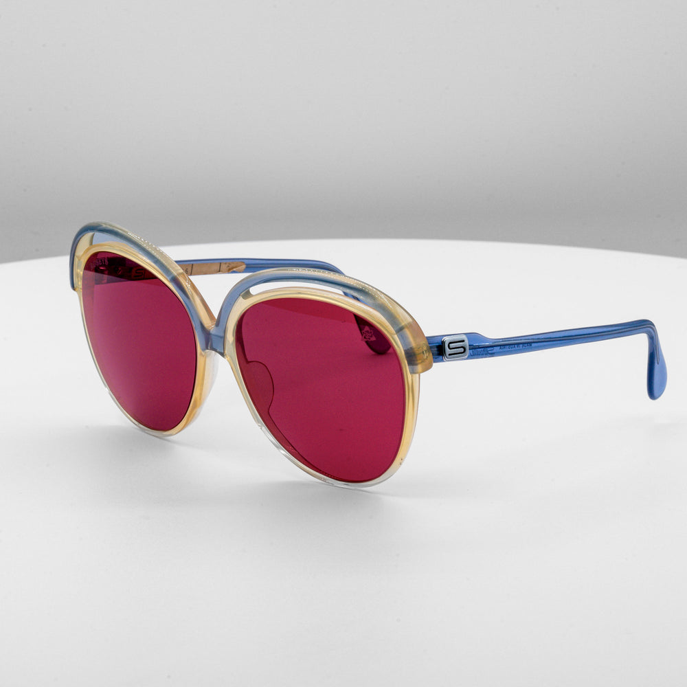 Rose Colored Glasses #084