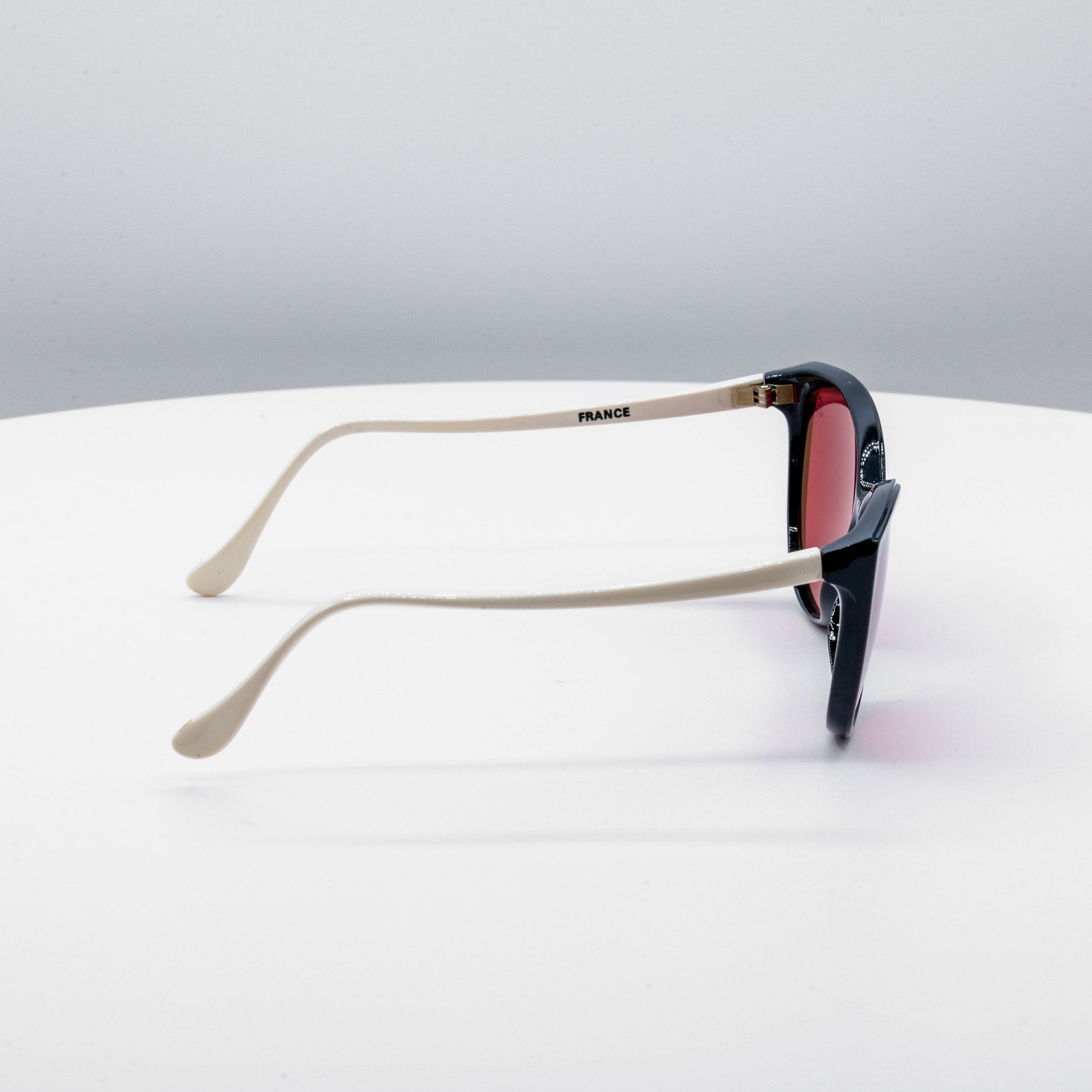 Rose Colored Glasses #065