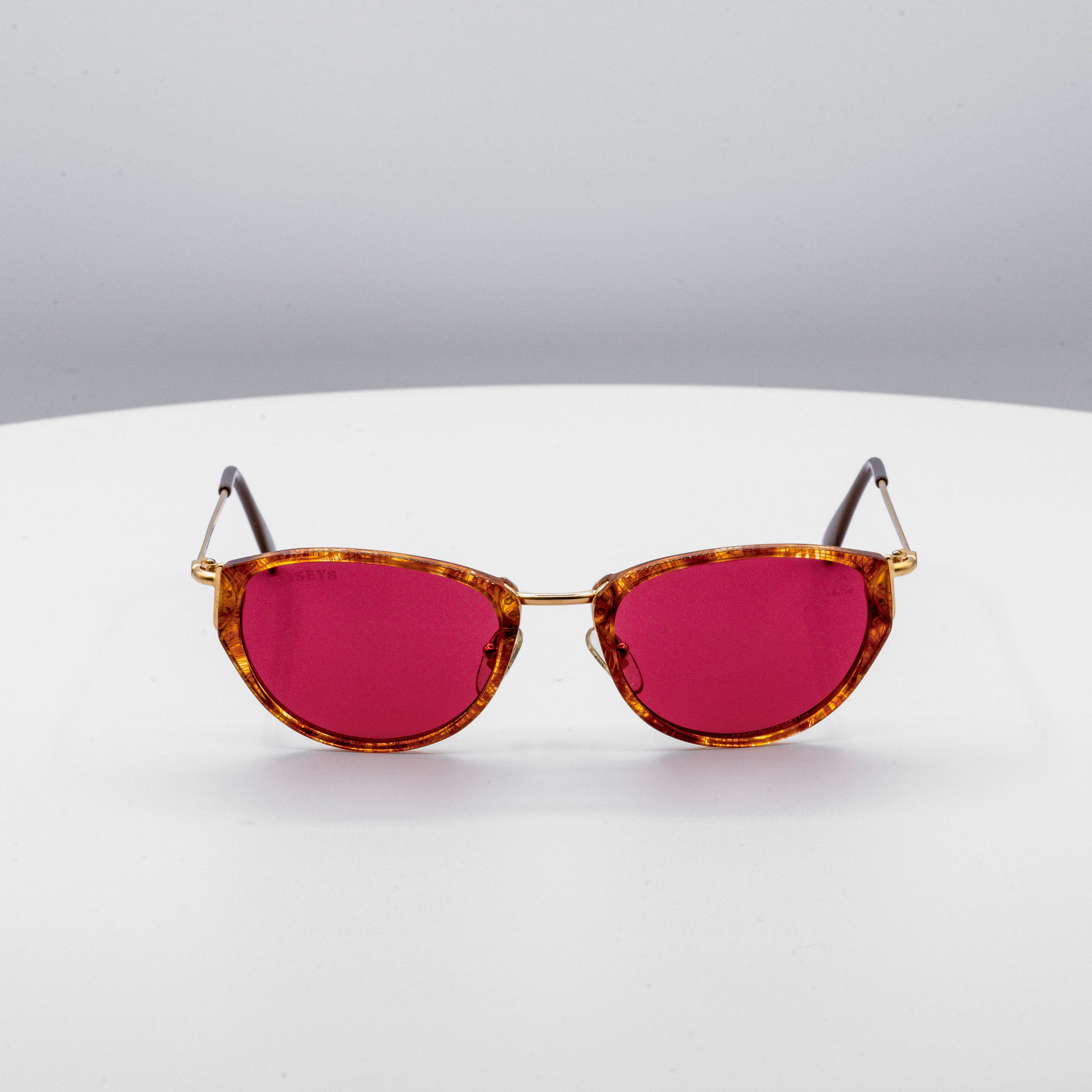 Rose Colored Glasses #070